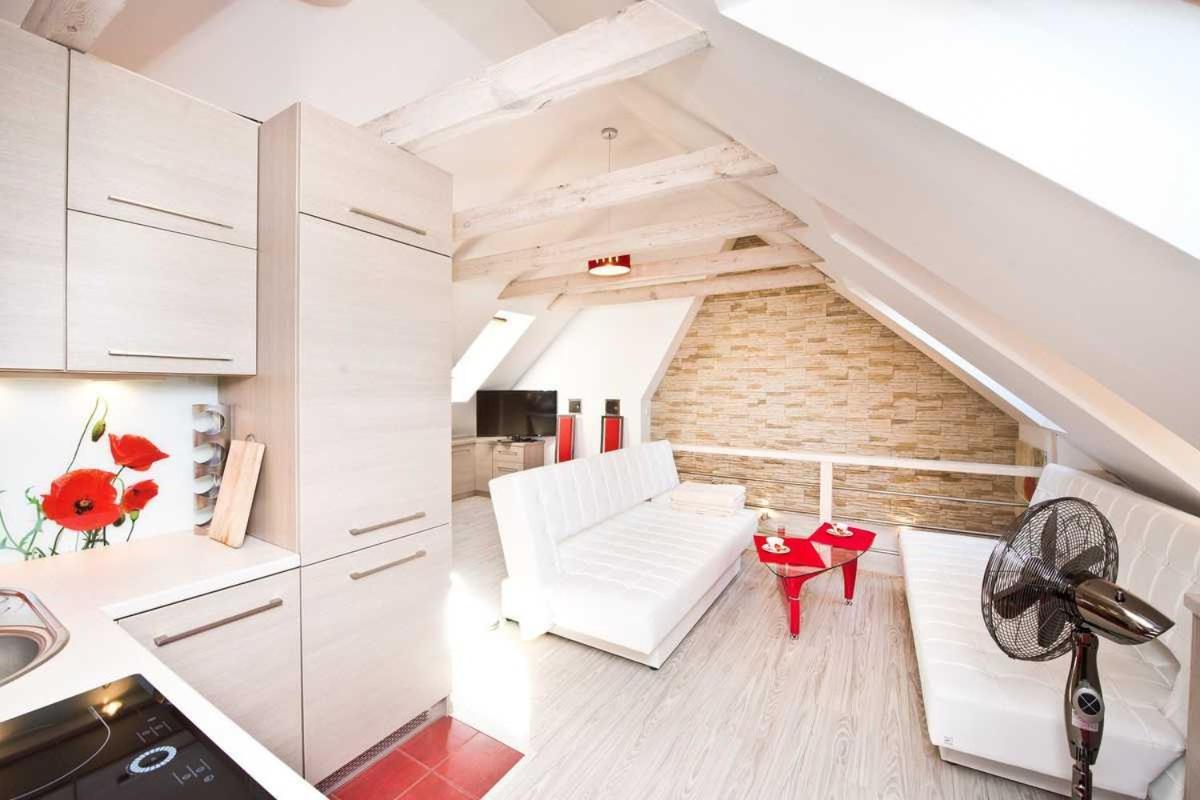 Dwupoziomowy Stylowy Apartament Przy Centrum Gdyni, Niedaleko Morza Гдиня Екстериор снимка